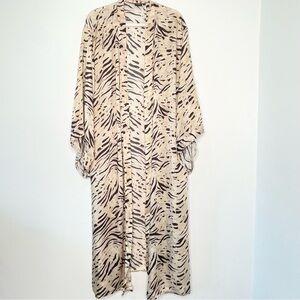 Animal Print Maxi Kimono (Belt missing)